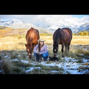 Meet your Posher, Whitney